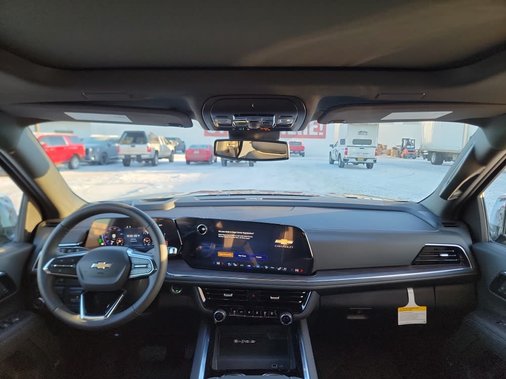 Thumbnail: 2026 Chevrolet Suburban - 9