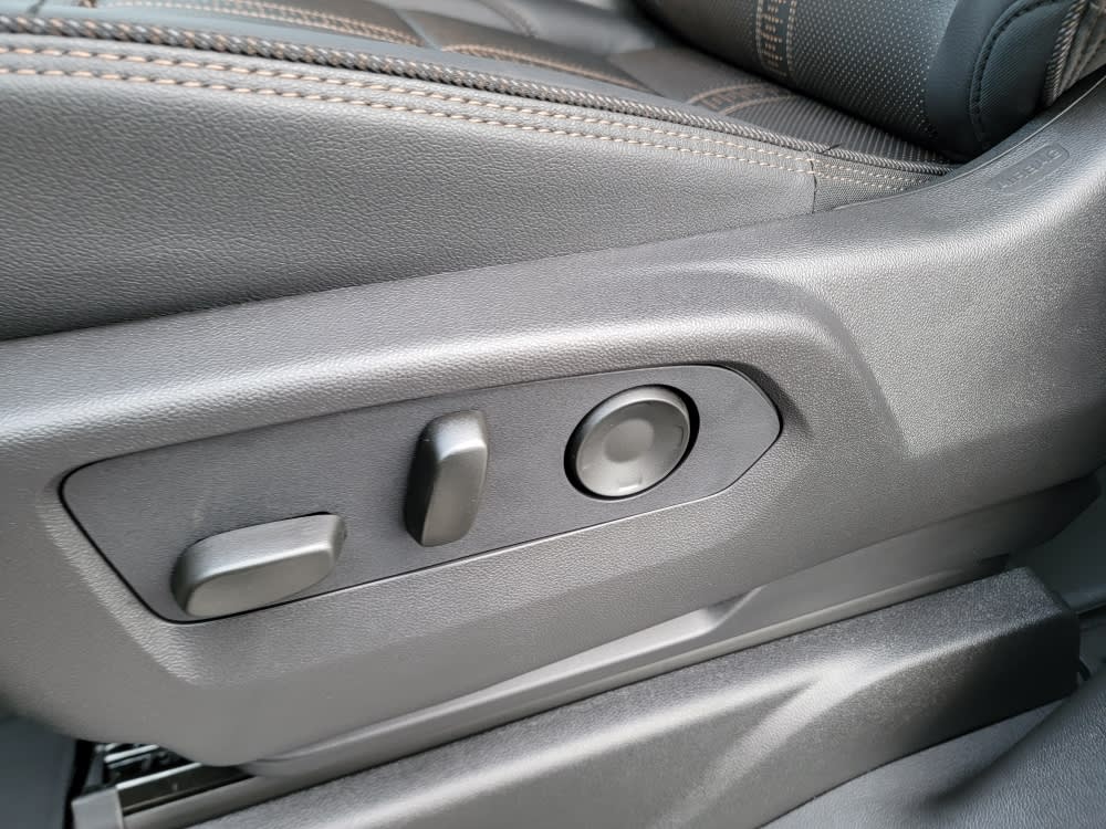 Thumbnail: 2026 Chevrolet Suburban - 22