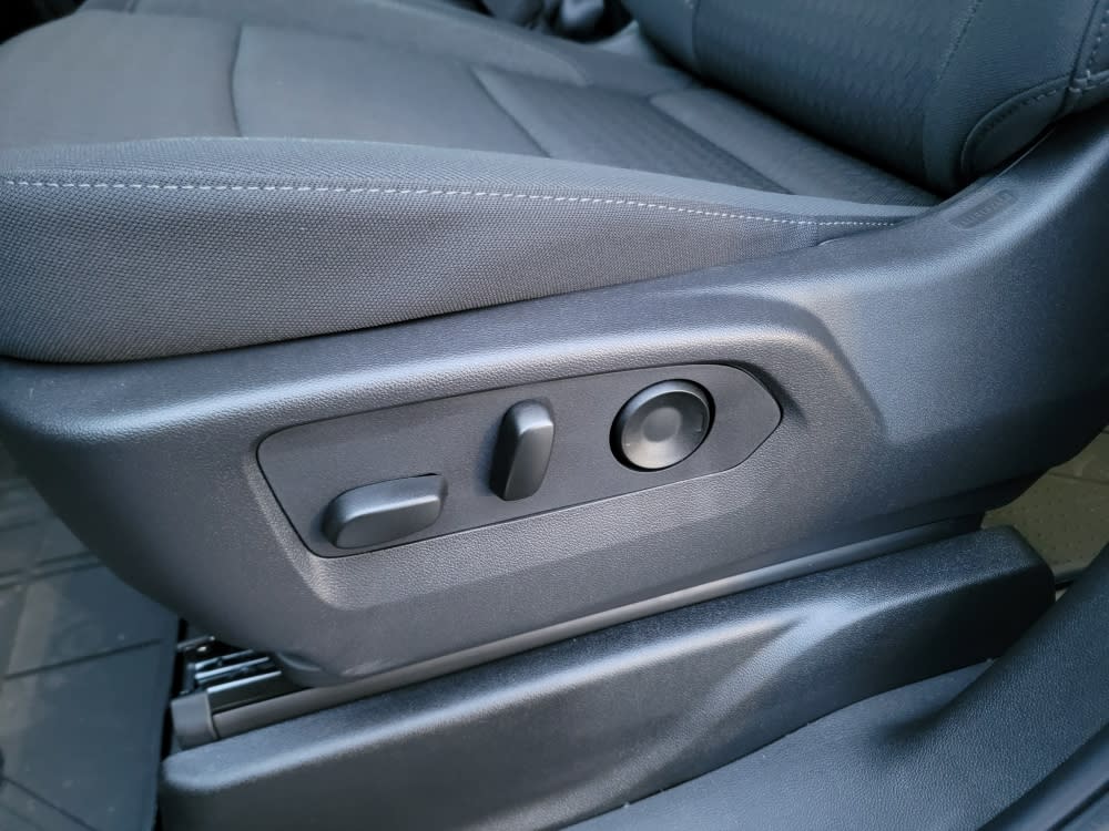 Thumbnail: 2025 Chevrolet Tahoe - 22