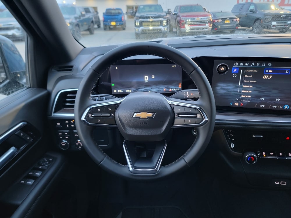 Thumbnail: 2025 Chevrolet Tahoe - 2