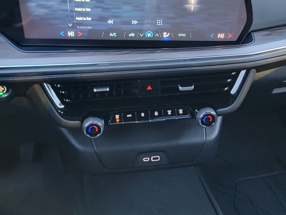 Thumbnail: 2025 Chevrolet Tahoe - 7