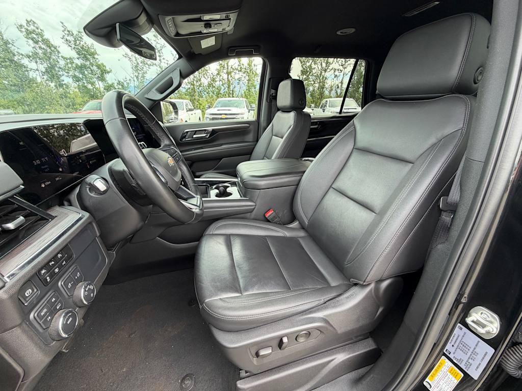 Thumbnail: 2025 Chevrolet Tahoe - 9