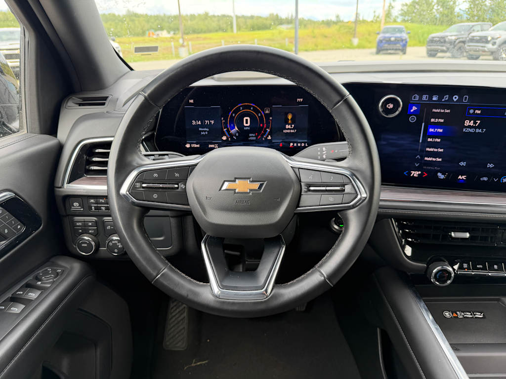 Thumbnail: 2025 Chevrolet Tahoe - 2