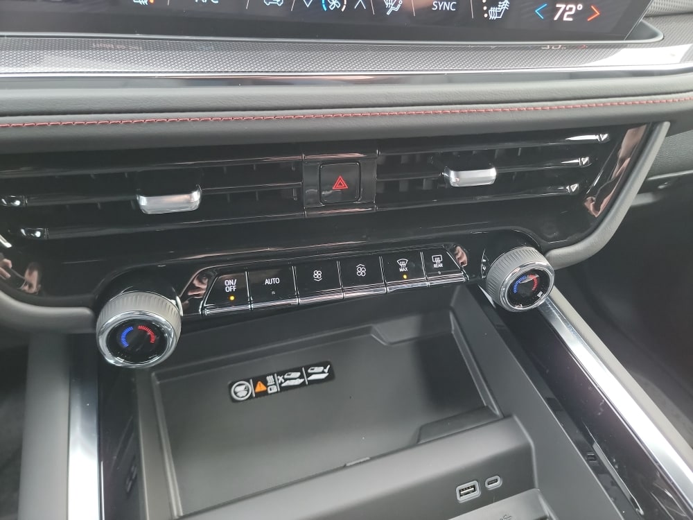 Thumbnail: 2026 Chevrolet Tahoe - 24