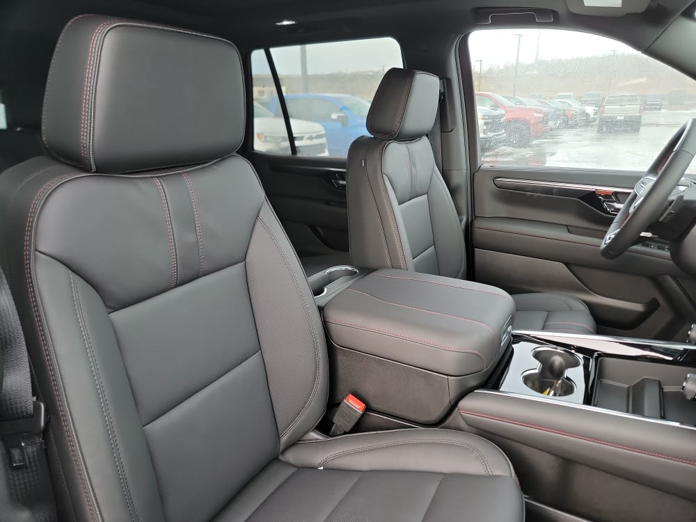 Thumbnail: 2026 Chevrolet Tahoe - 10