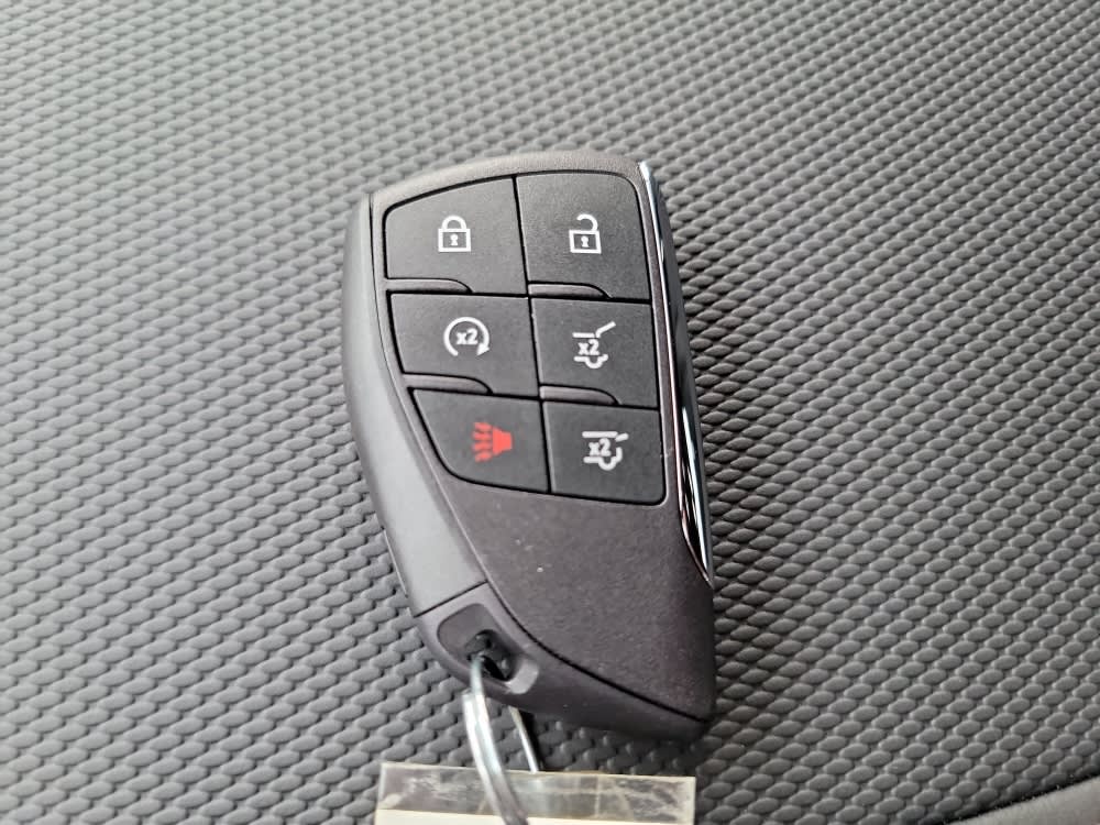 Thumbnail: 2026 Chevrolet Tahoe - 16