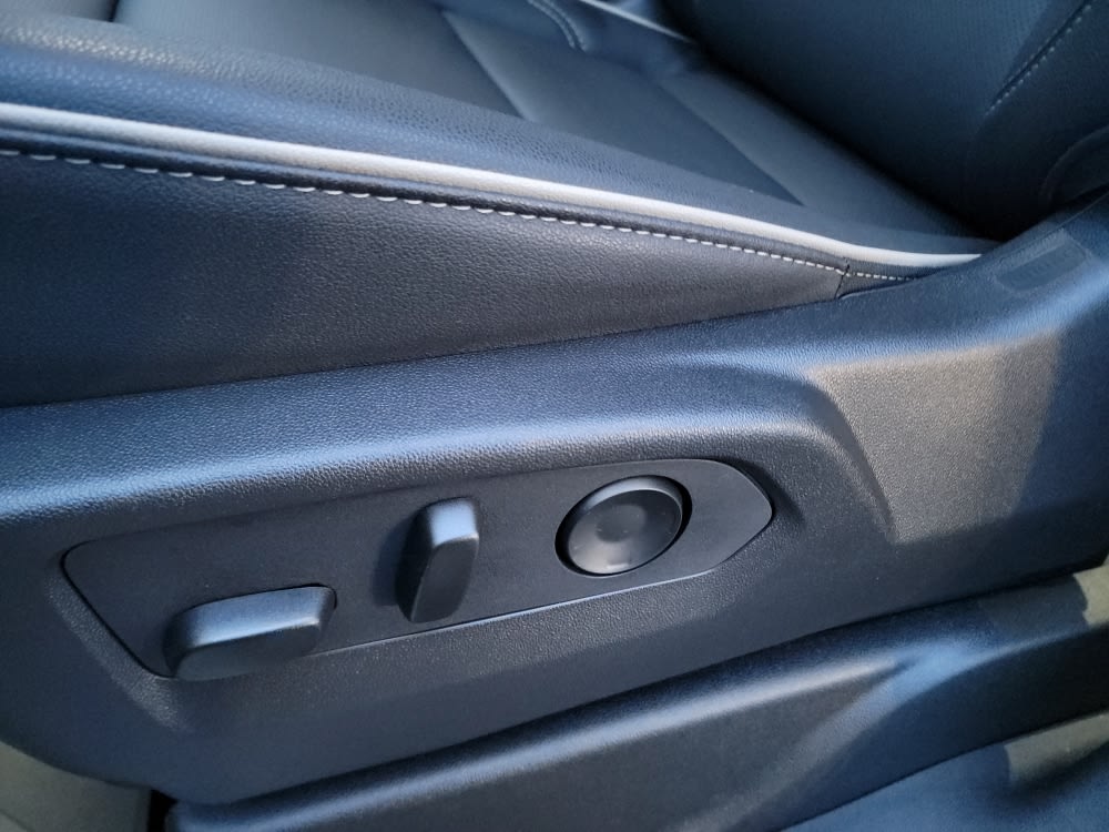 Thumbnail: 2026 Chevrolet Tahoe - 22