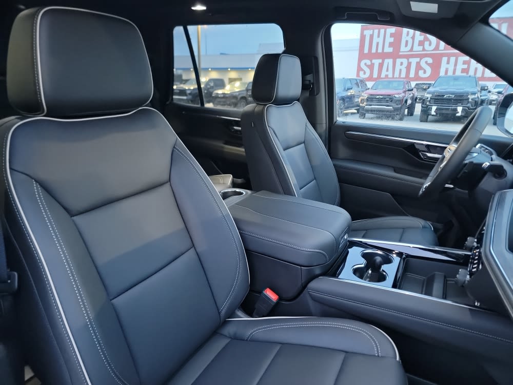 Thumbnail: 2026 Chevrolet Tahoe - 10