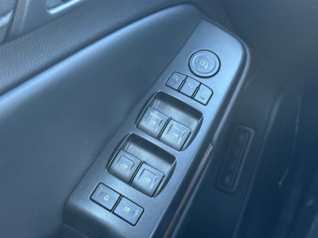 Thumbnail: 2020 Chevrolet Tahoe - 17