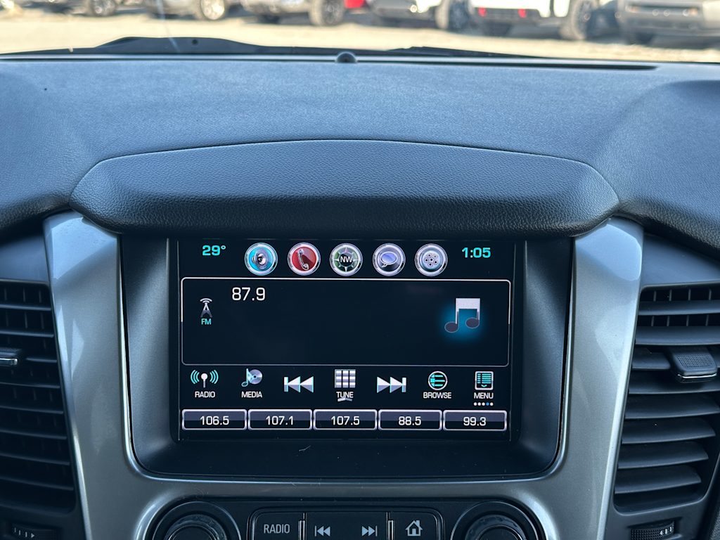 Thumbnail: 2020 Chevrolet Tahoe - 23