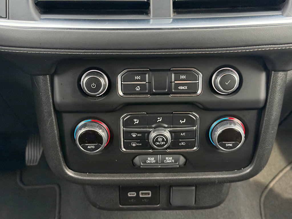 Thumbnail: 2024 Chevrolet Suburban - 22