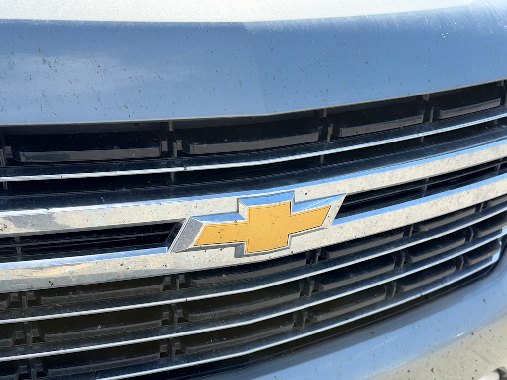 Thumbnail: 2023 Chevrolet Suburban - 16
