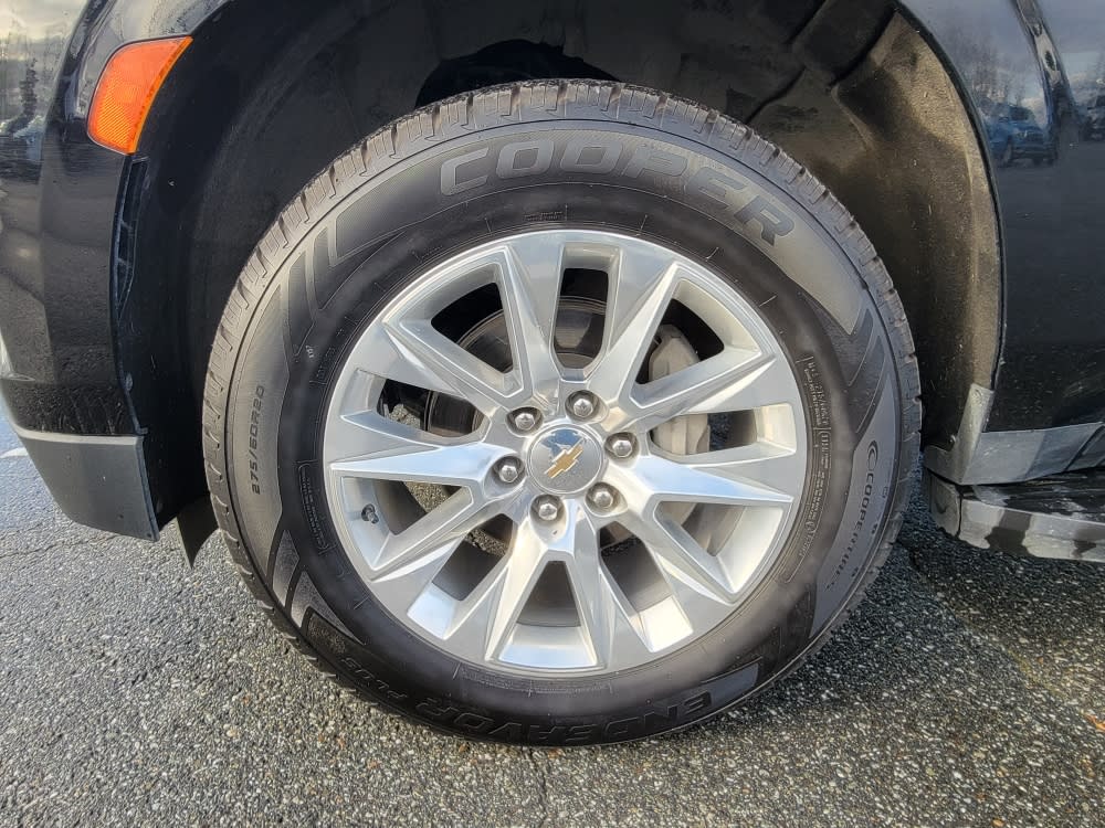 Thumbnail: 2024 Chevrolet Suburban - 7