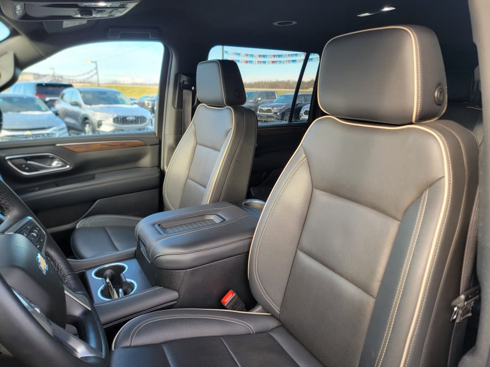 Thumbnail: 2024 Chevrolet Suburban - 9