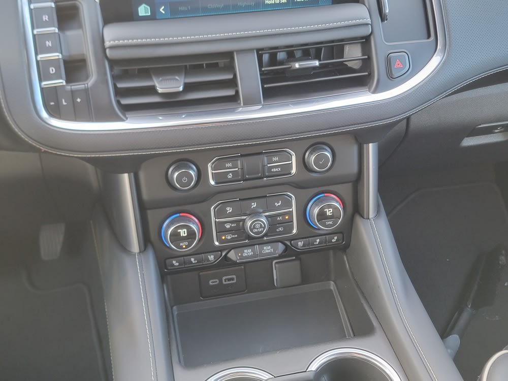 Thumbnail: 2024 Chevrolet Suburban - 23