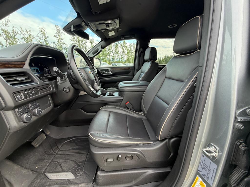 Thumbnail: 2024 Chevrolet Suburban - 9