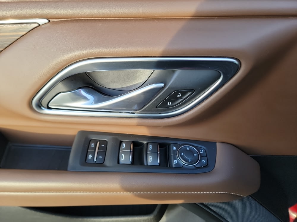 Thumbnail: 2021 Chevrolet Suburban - 22