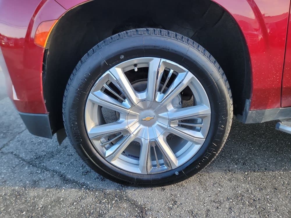 Thumbnail: 2021 Chevrolet Suburban - 8