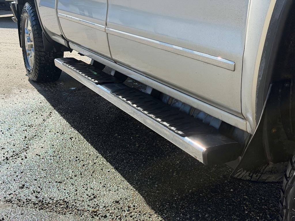Thumbnail: 2019 GMC Sierra 2500 - 19