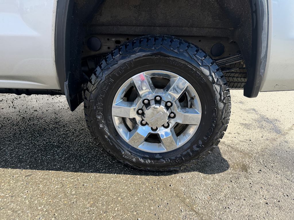 Thumbnail: 2019 GMC Sierra 2500 - 24