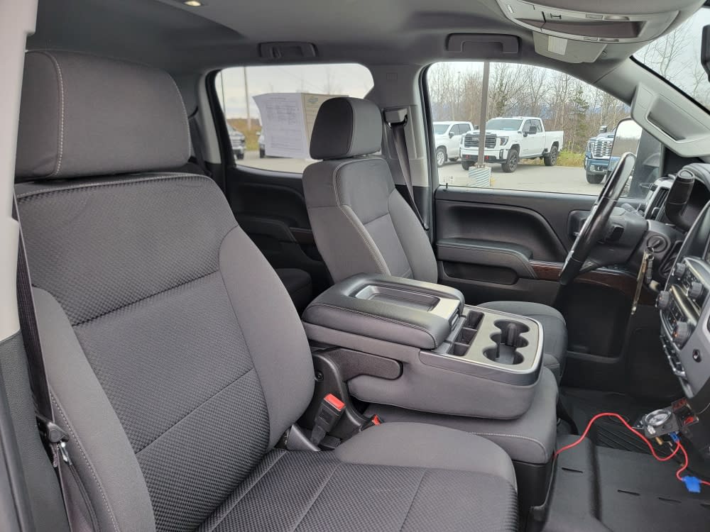 Thumbnail: 2015 GMC Sierra 2500 - 11