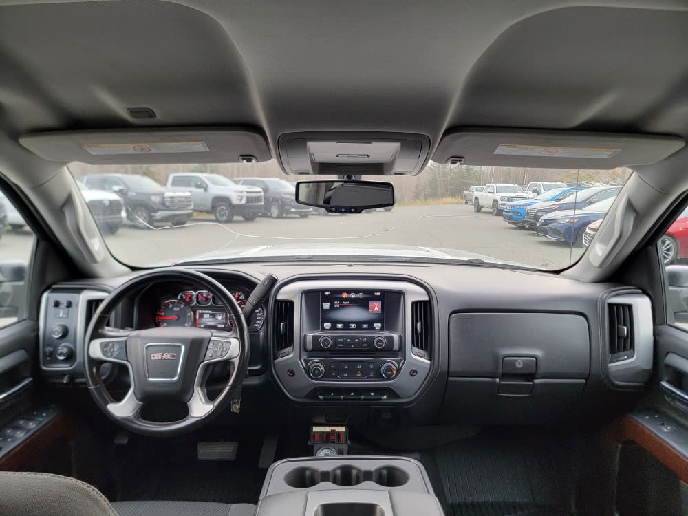 Thumbnail: 2015 GMC Sierra 2500 - 9