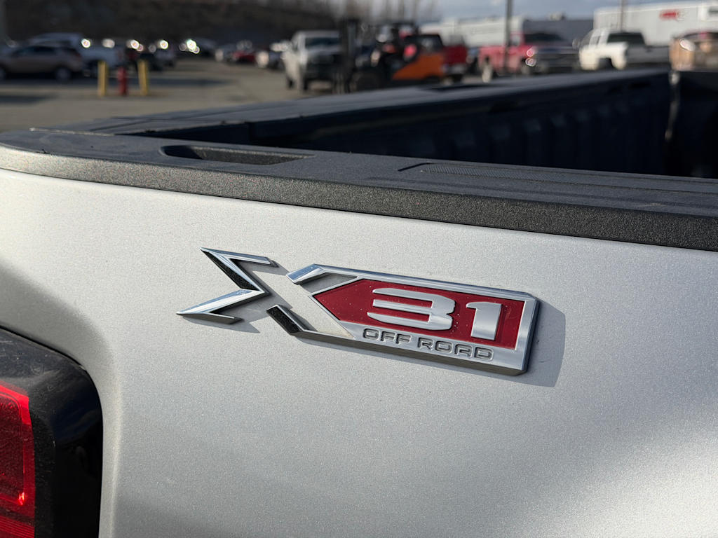 Thumbnail: 2023 GMC Sierra 2500 - 20