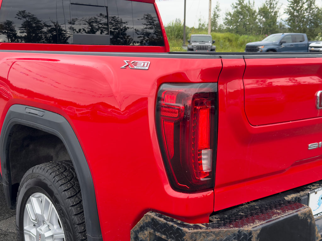 Thumbnail: 2022 GMC Sierra 2500 - 19