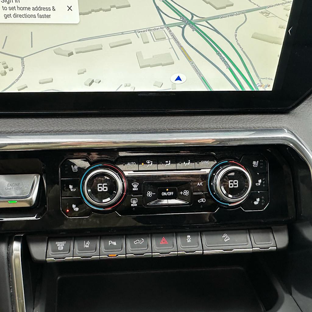 Thumbnail: 2024 GMC Sierra 2500 - 21