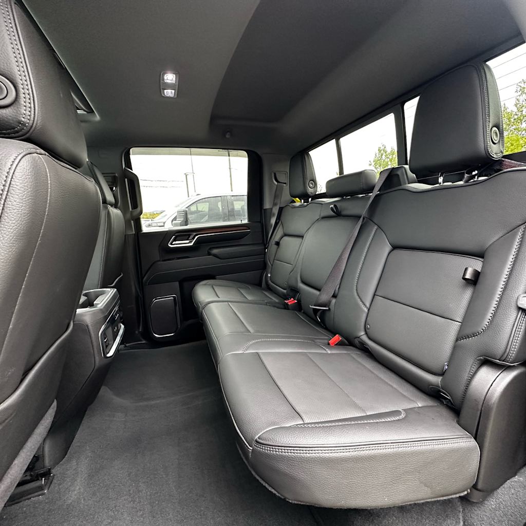 Thumbnail: 2024 GMC Sierra 2500 - 11