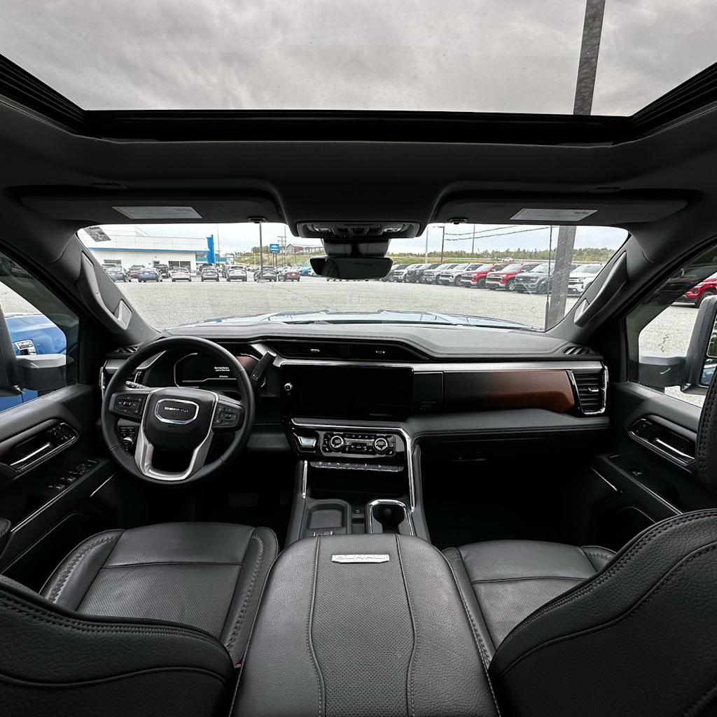 Thumbnail: 2024 GMC Sierra 2500 - 8