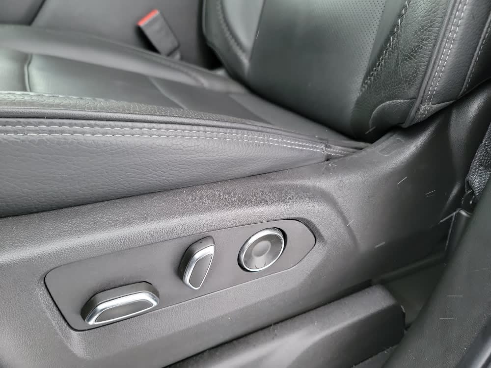 Thumbnail: 2025 GMC Sierra 3500 - 22