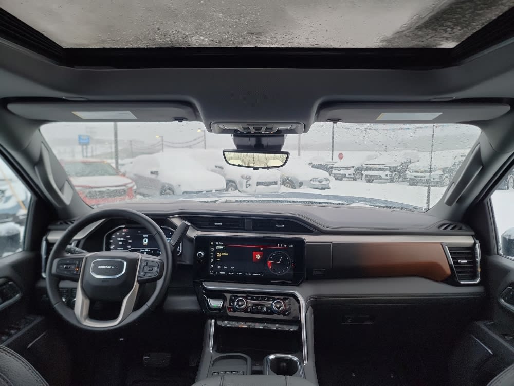 Thumbnail: 2025 GMC Sierra 3500 - 9