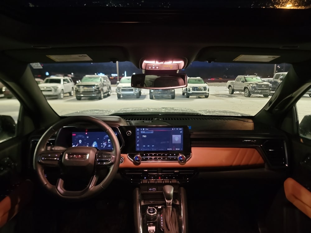 Thumbnail: 2025 GMC Canyon - 9