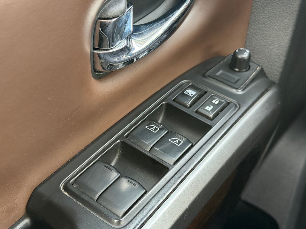 Thumbnail: 2016 Nissan Titan - 14