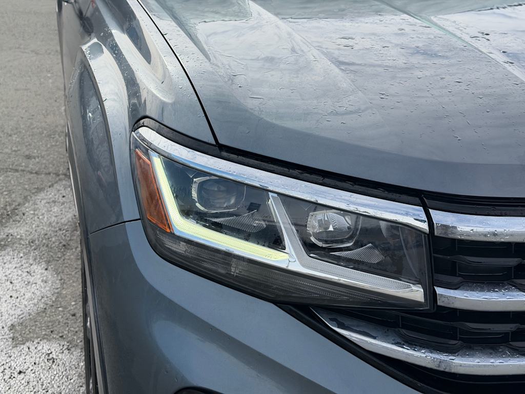 Thumbnail: 2022 Volkswagen Atlas - 14