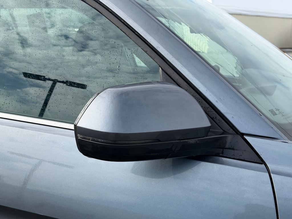 Thumbnail: 2022 Volkswagen Atlas - 16