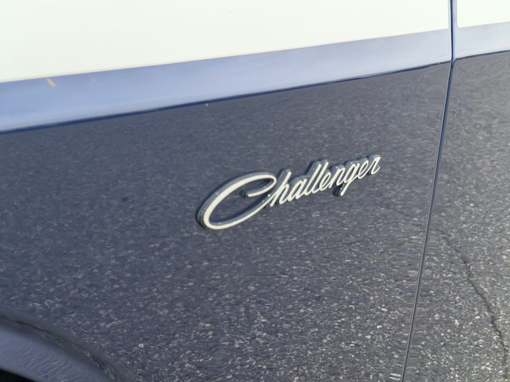 Thumbnail: 2014 Dodge Challenger - 7