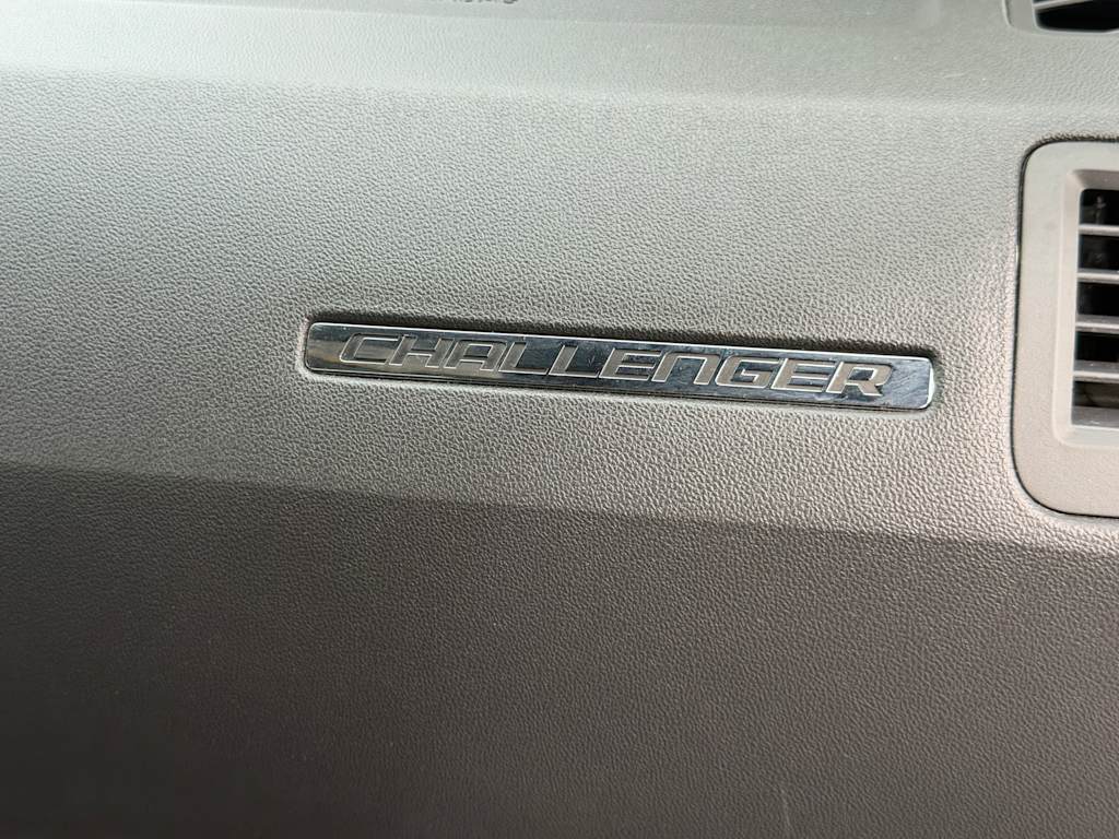 Thumbnail: 2014 Dodge Challenger - 23