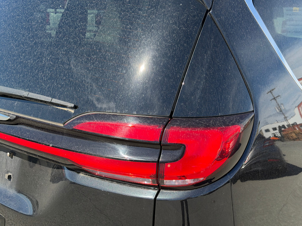 Thumbnail: 2023 Chrysler Pacifica - 19