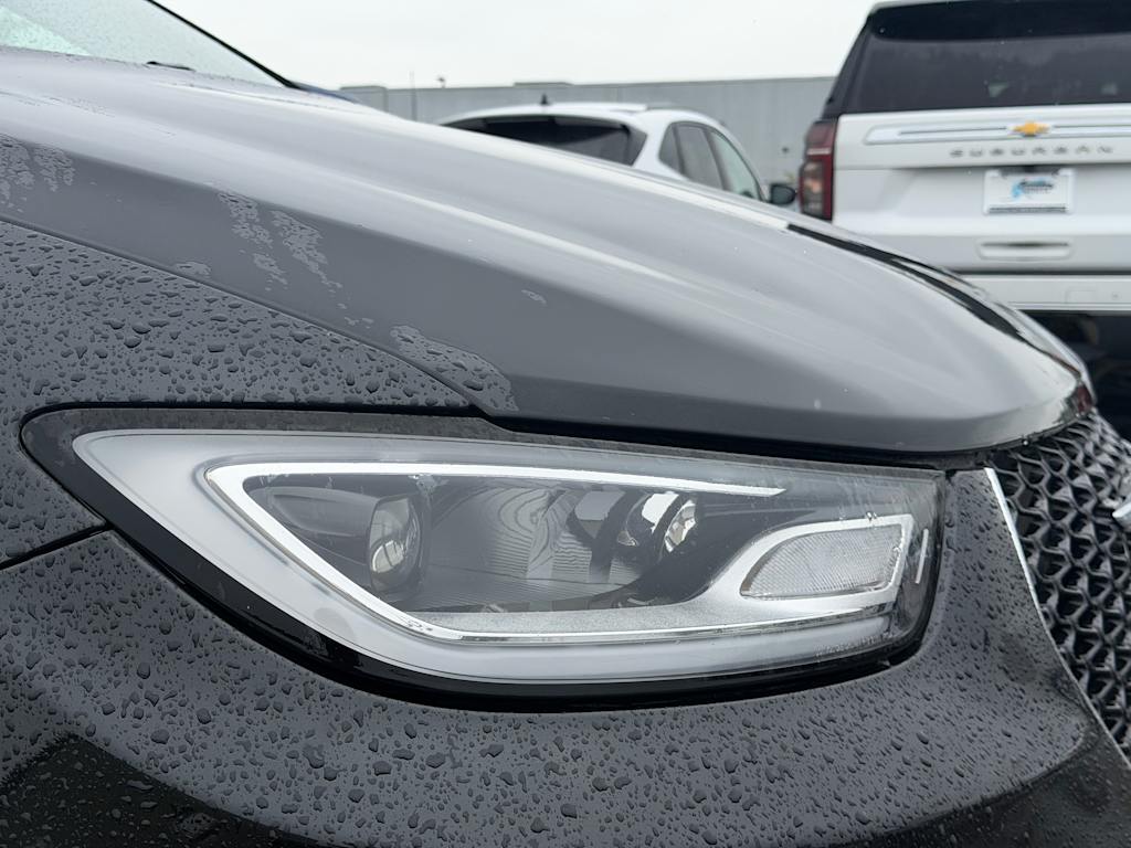 Thumbnail: 2023 Chrysler Pacifica - 17