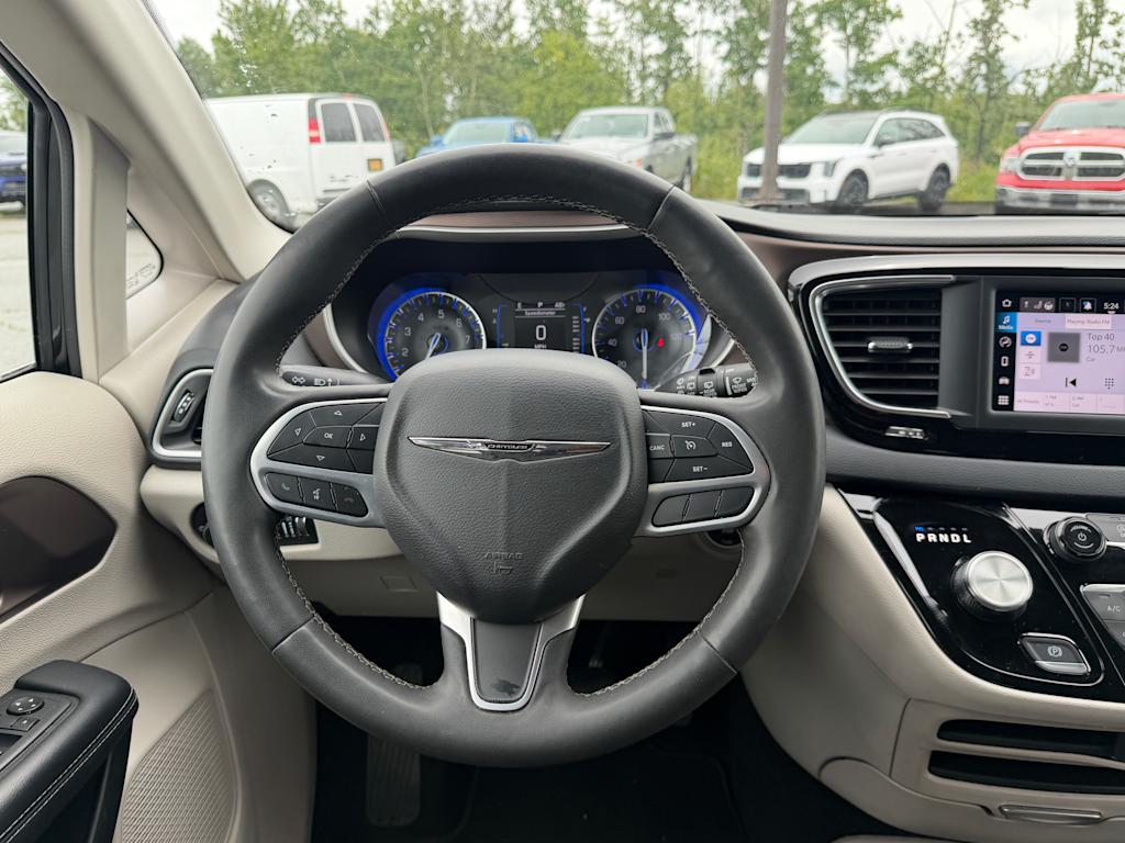 Thumbnail: 2023 Chrysler Voyager - 2