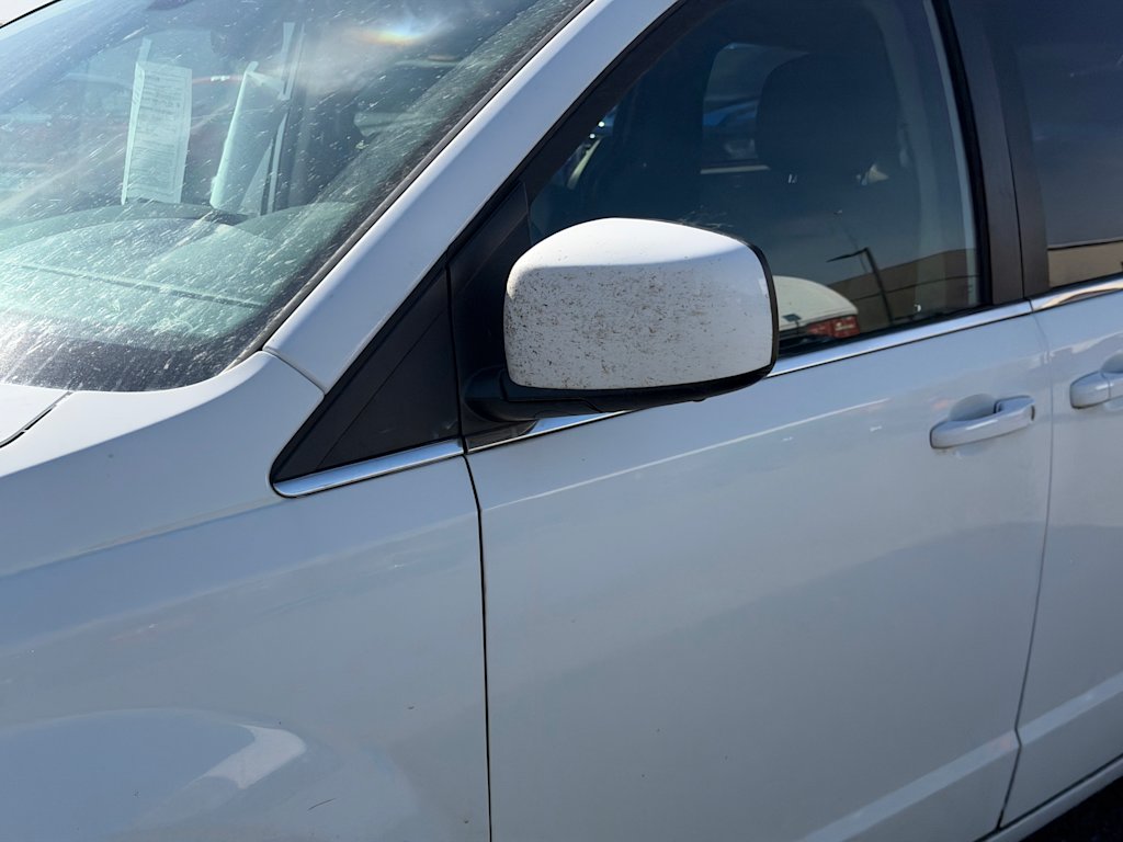 Thumbnail: 2019 Dodge Grand Caravan - 14