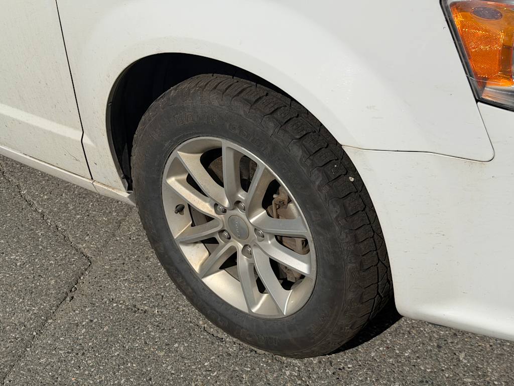 Thumbnail: 2019 Dodge Grand Caravan - 18