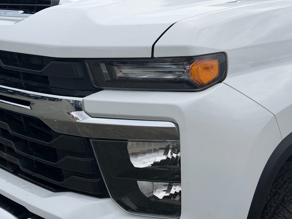 Thumbnail: 2025 Chevrolet Silverado 2500 - 14