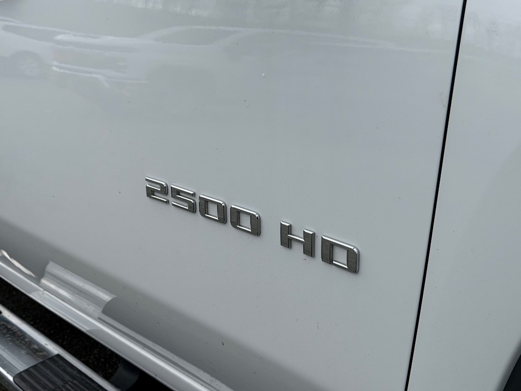Thumbnail: 2025 Chevrolet Silverado 2500 - 18