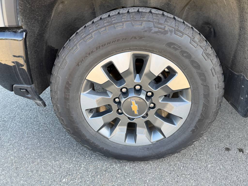 Thumbnail: 2025 Chevrolet Silverado 2500 - 6