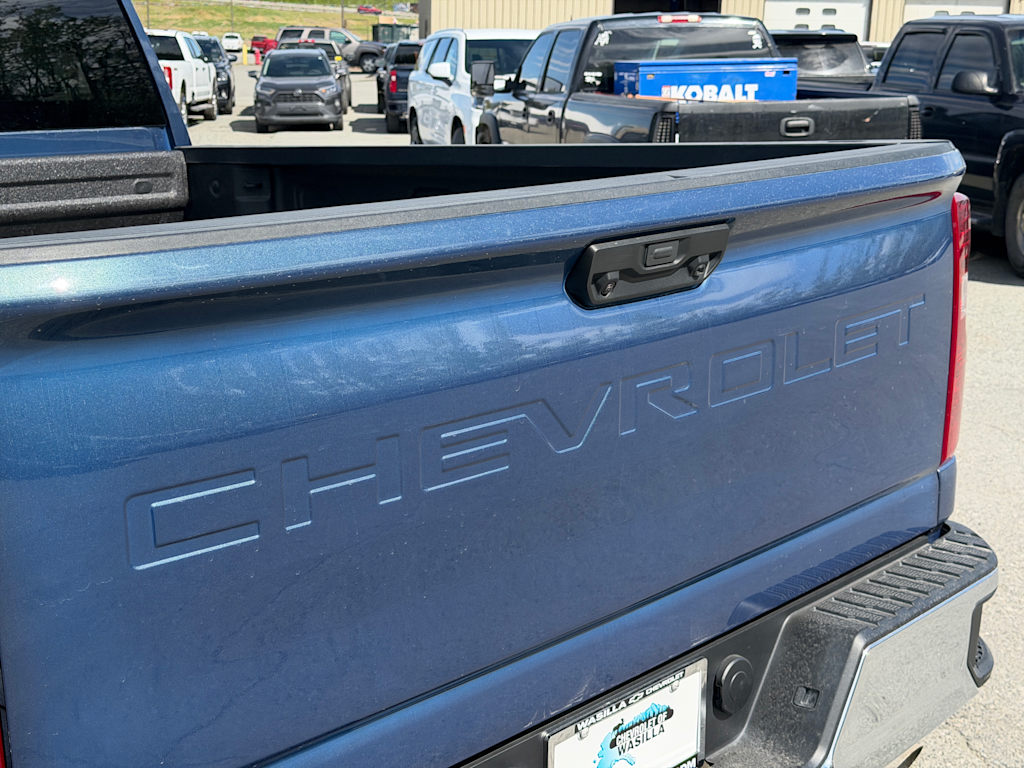 Thumbnail: 2026 Chevrolet Silverado 2500 - 23