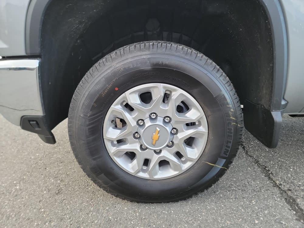 Thumbnail: 2026 Chevrolet Silverado 2500 - 8