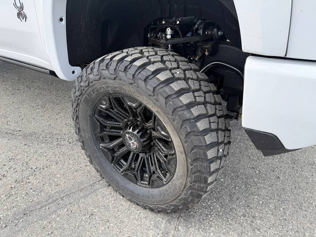 Thumbnail: 2026 Chevrolet Silverado 2500 - 19